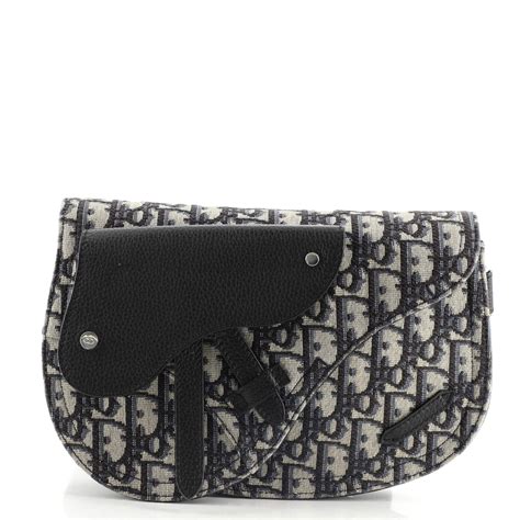 CHRISTIAN DIOR Oblique Saddle Messenger Pouch .